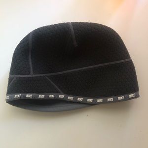 Nike Accessories - Therma-Fit Grey Nike Beanie Nike Accessories - Therma-Fit Grey Nike Beanie